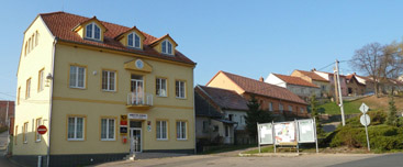 img1.jpg